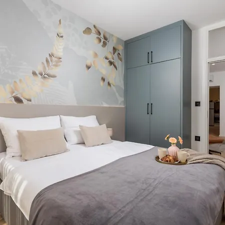Cosy&Lux On Main Square, Korzo Rijeka Apartment Exterior foto