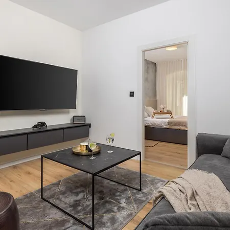Cosy&Lux On Main Square, Korzo Rijeka Apartment Exterior foto