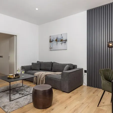 Cosy&Lux On Main Square, Korzo Rijeka Apartment Exterior foto