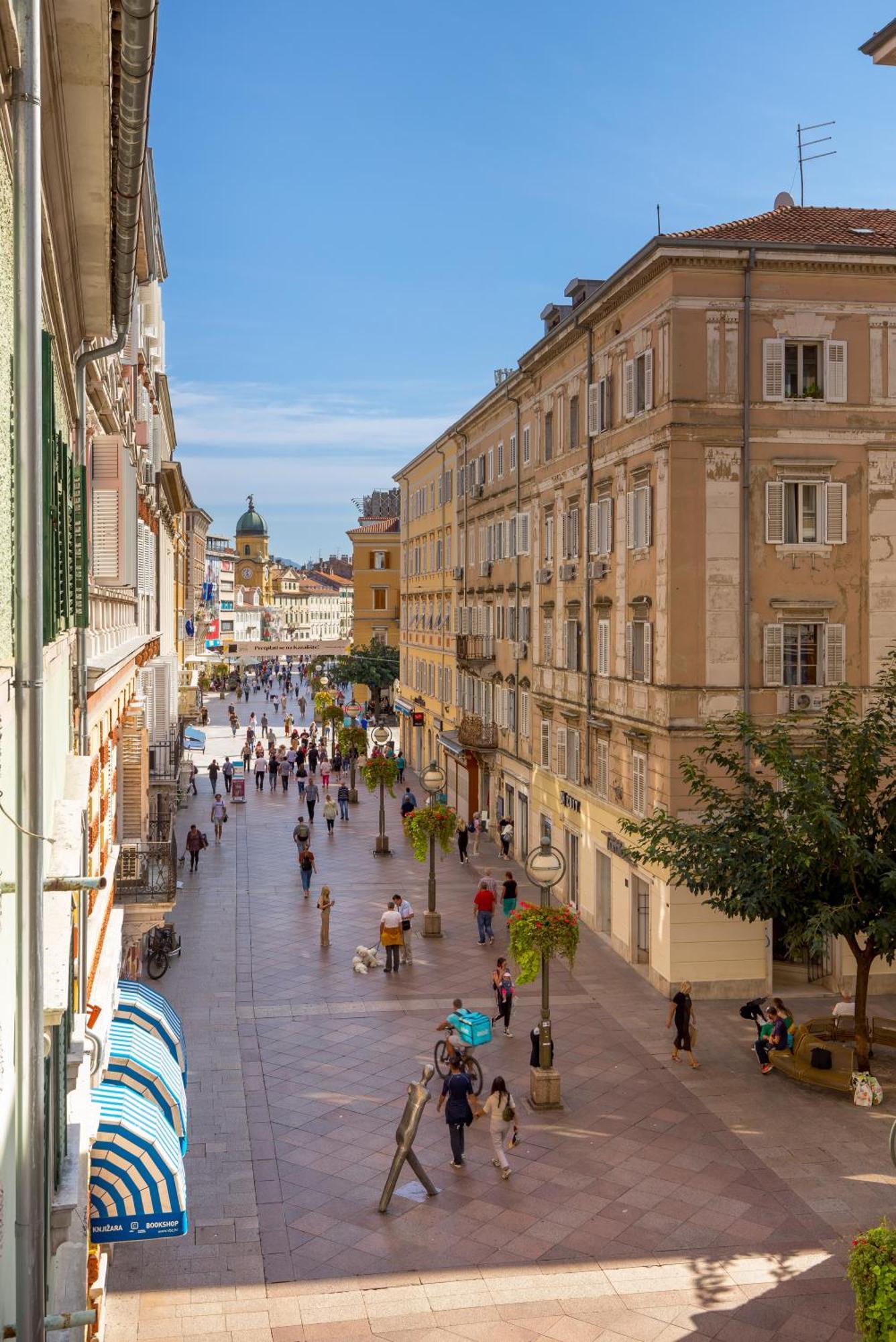 Apartment Cosy&lux On Main Square, Korzo Rijeka
